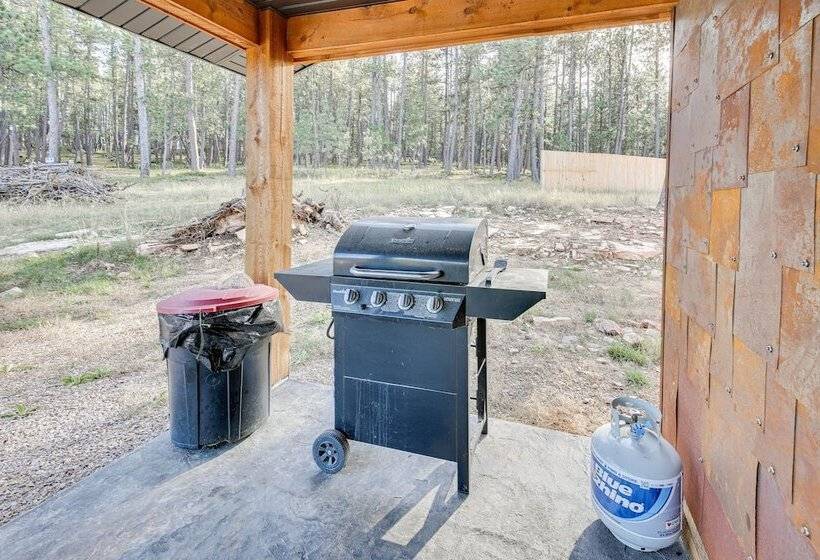 Spacious Sturgis Cabin W/ Grill & Wraparound Patio