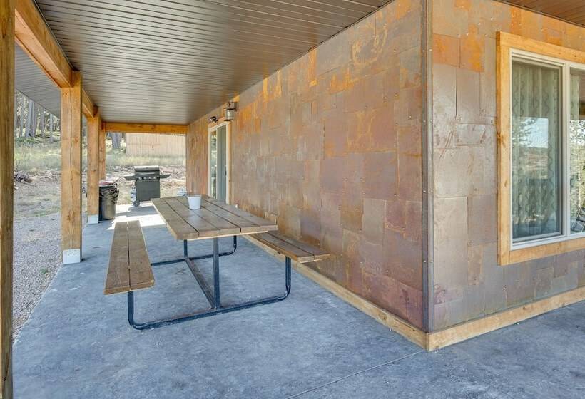 Spacious Sturgis Cabin W/ Grill & Wraparound Patio
