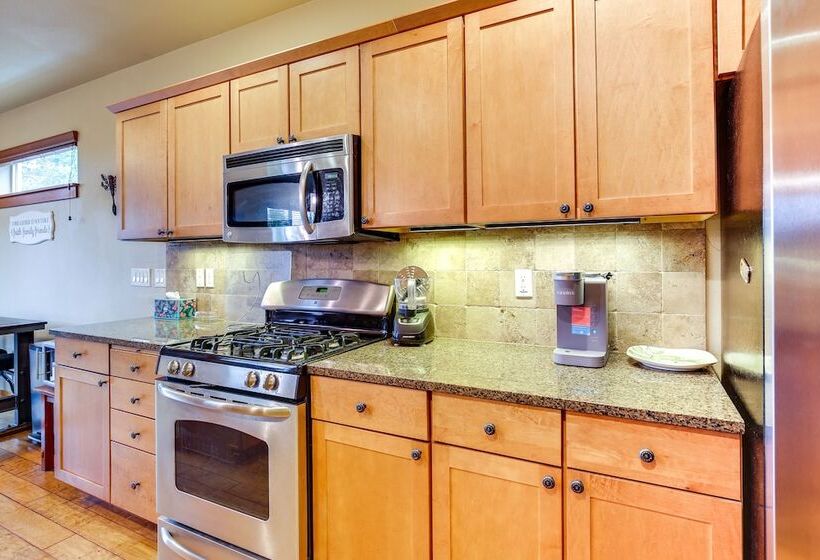 Springfield Home W/ Yard ~ 9 Mi To Downtown Eugene