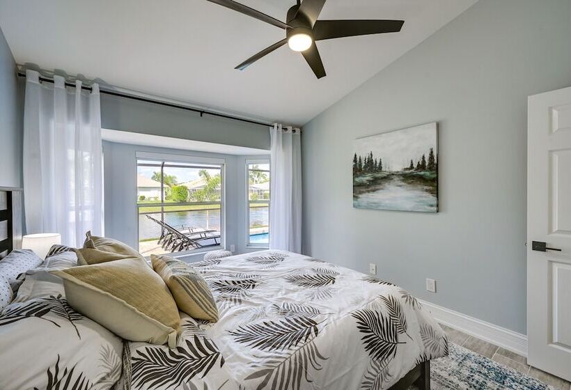 Stunning Naples Home W/ Pool, Patio, Water Views