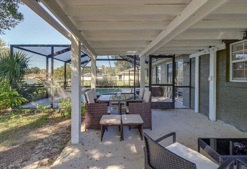 Sunny Ocala Home W/ Private Pool & Hot Tub!