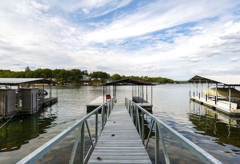 Lakefront Home W/ Private Dock In Sunrise Beach!