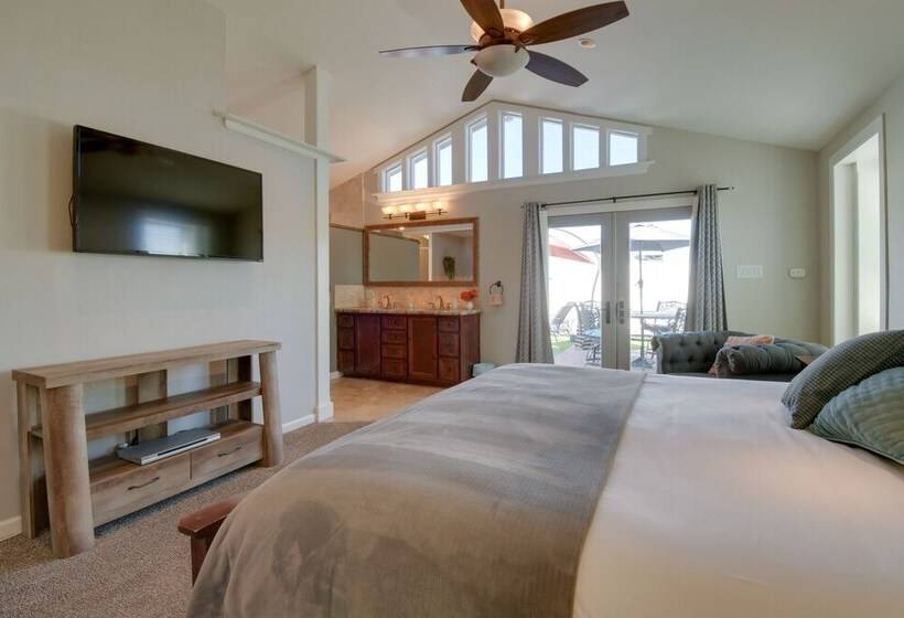 Tempe Home W/ Hot Tub Next To Papago Park