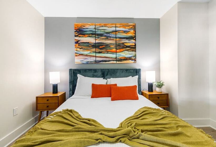 The Big Easys Finest 4br Condo In Nola