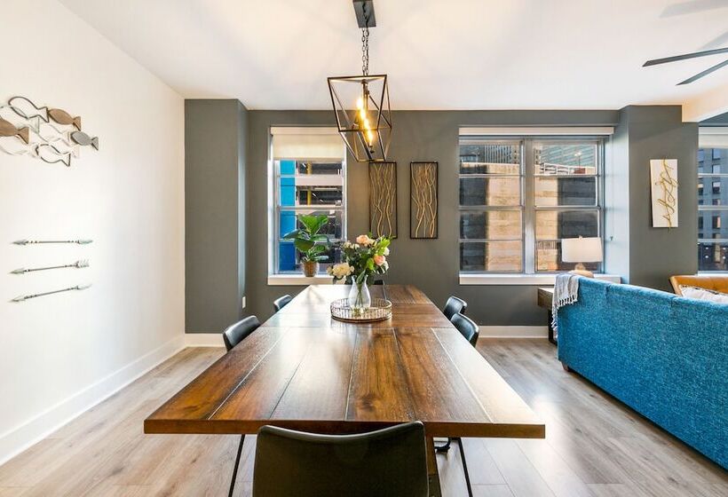 The Big Easys Finest 4br Condo In Nola