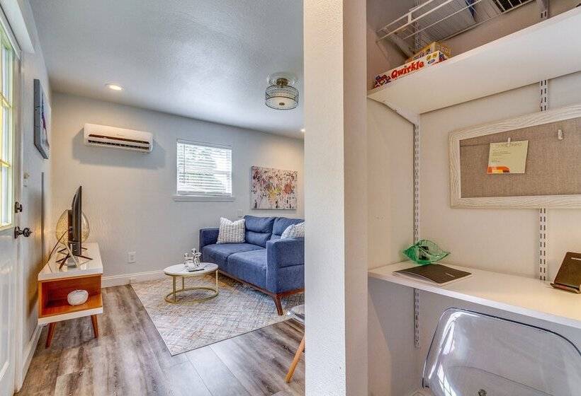 The Dragonfly House    Walk To Downtown Pensacola