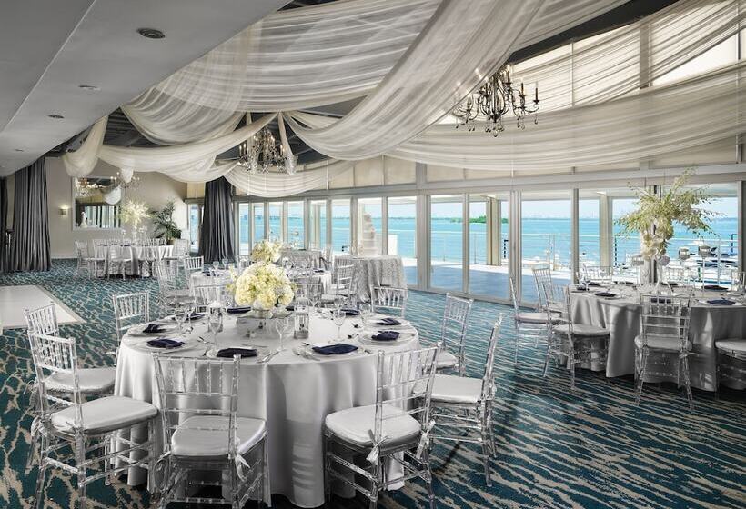 The Grand Hotel Biscayne Bay
