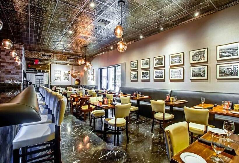 The Grand Hotel Biscayne Bay