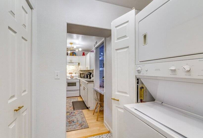 The Octopus House  In Pensacola Near Downtown!