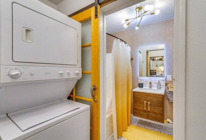 The Octopus House  In Pensacola Near Downtown!