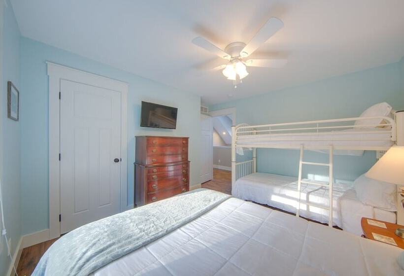 Tipton Home W/ Private Lakefront & Fire Pits!