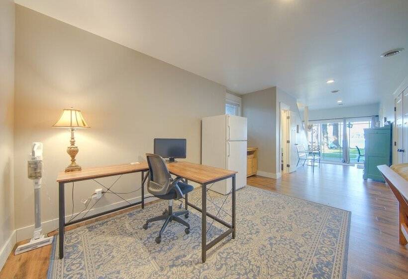 Tipton Home W/ Private Lakefront & Fire Pits!