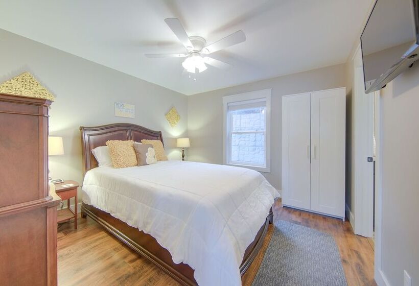 Tipton Home W/ Private Lakefront & Fire Pits!