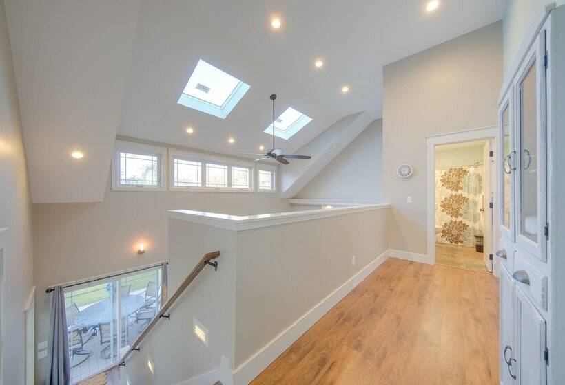 Tipton Home W/ Private Lakefront & Fire Pits!