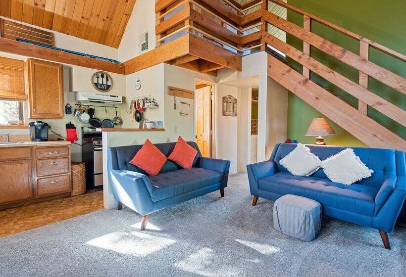 Treehouse On Rainbow