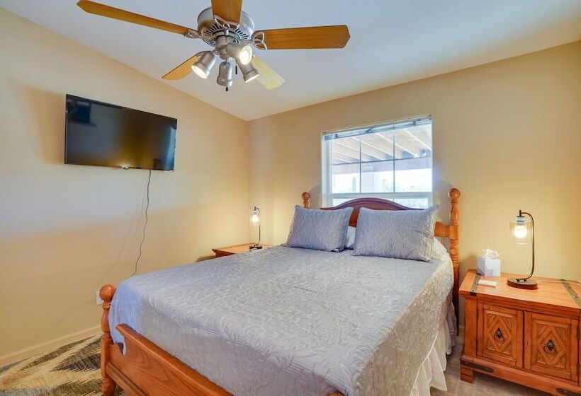 Tucson Home: 11 Mi To Saguaro National Park!