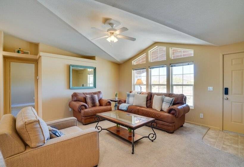 Tucson Home: 11 Mi To Saguaro National Park!