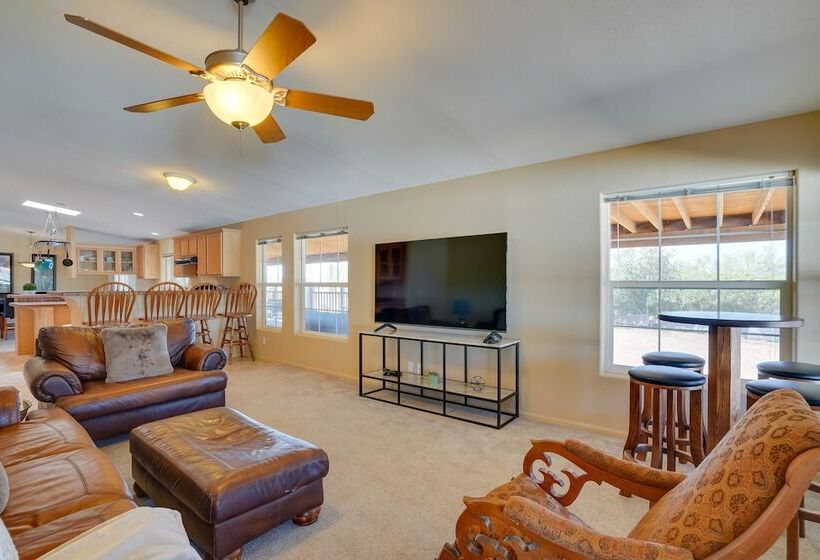 Tucson Home: 11 Mi To Saguaro National Park!