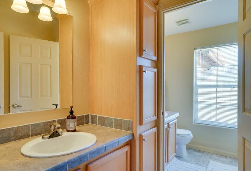 Tucson Home: 11 Mi To Saguaro National Park!