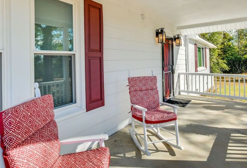 Tuskegee Countryside Retreat On 7 Acres!