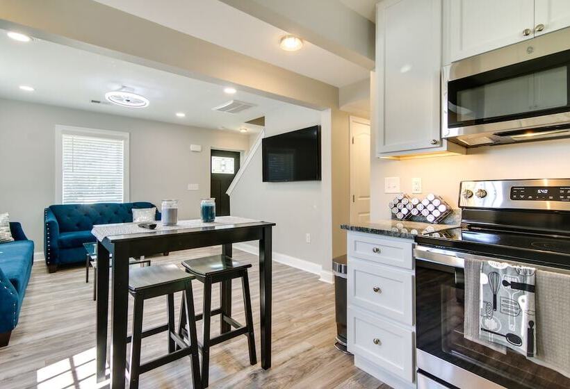 Updated Home Walk To Salisbury University!