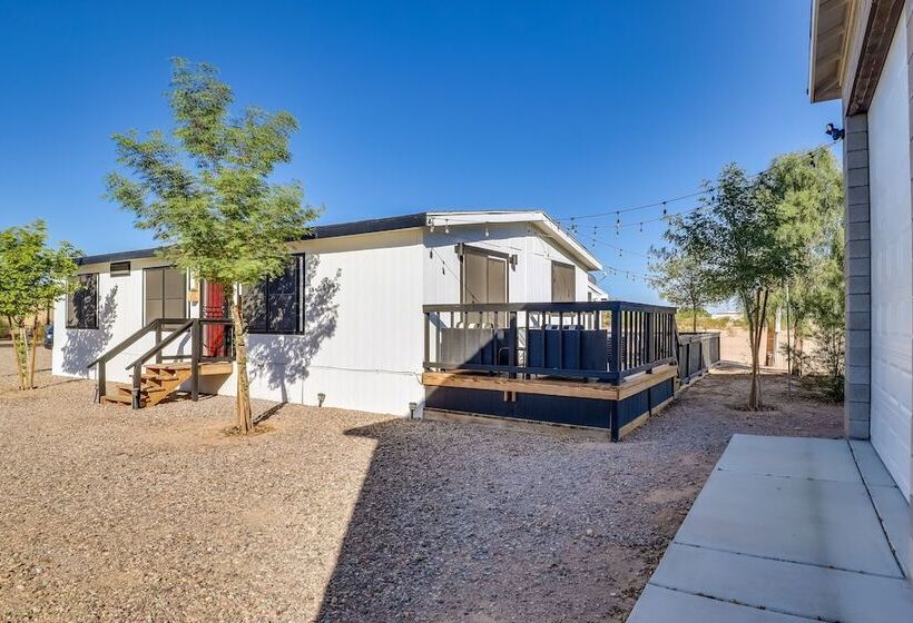 Updated Topock Home W/ Deck & Fire Pit!