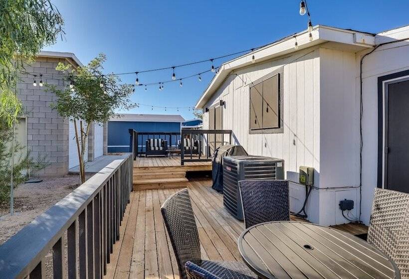 Updated Topock Home W/ Deck & Fire Pit!