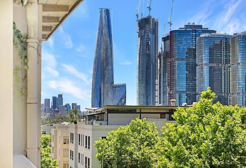 Venus Harbourside   Female Only Hostel