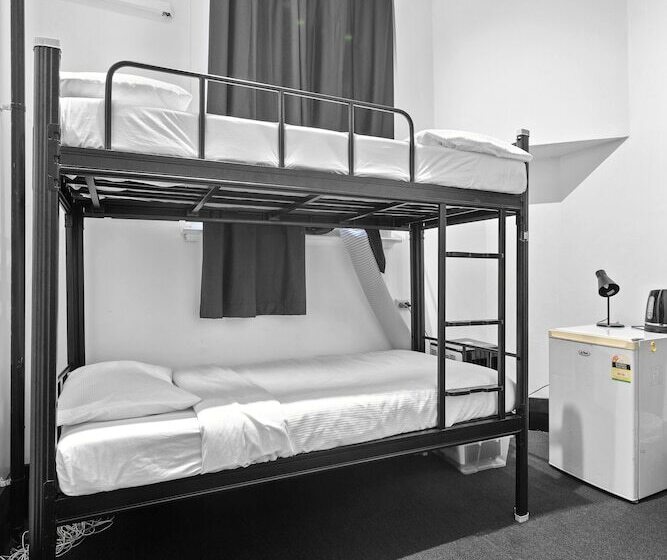 Venus Harbourside   Female Only Hostel