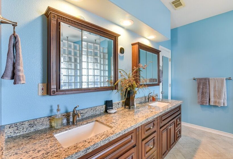 Waterfront Freeport Home: Deck & Private Boat Dock