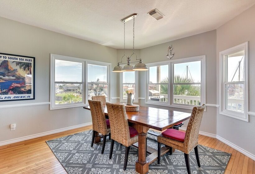 Waterfront Freeport Home: Deck & Private Boat Dock