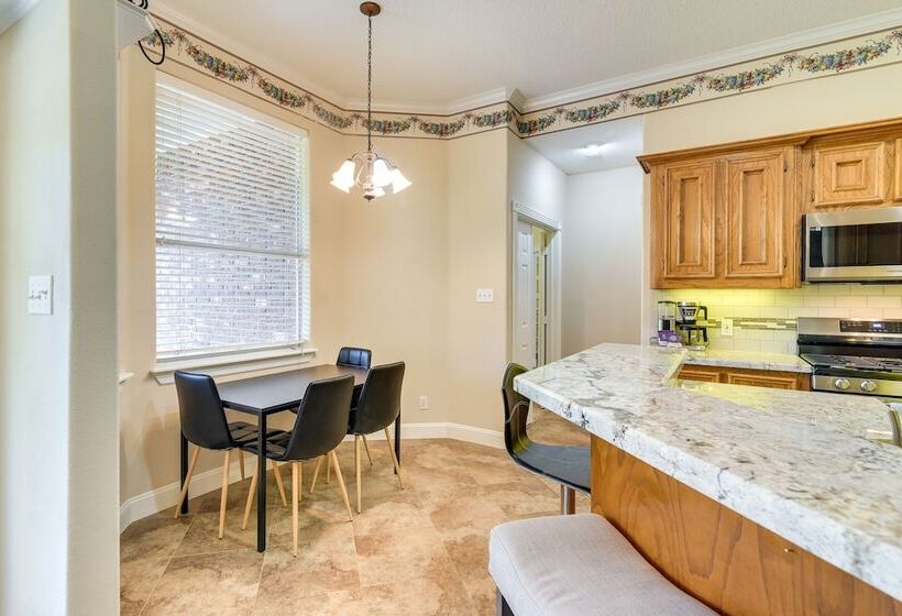 Waterfront Hitchcock Retreat W/ Kayaking Dock