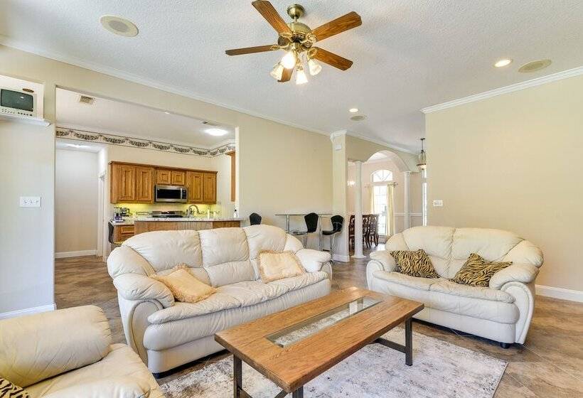 Waterfront Hitchcock Retreat W/ Kayaking Dock