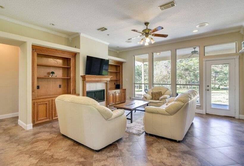 Waterfront Hitchcock Retreat W/ Kayaking Dock