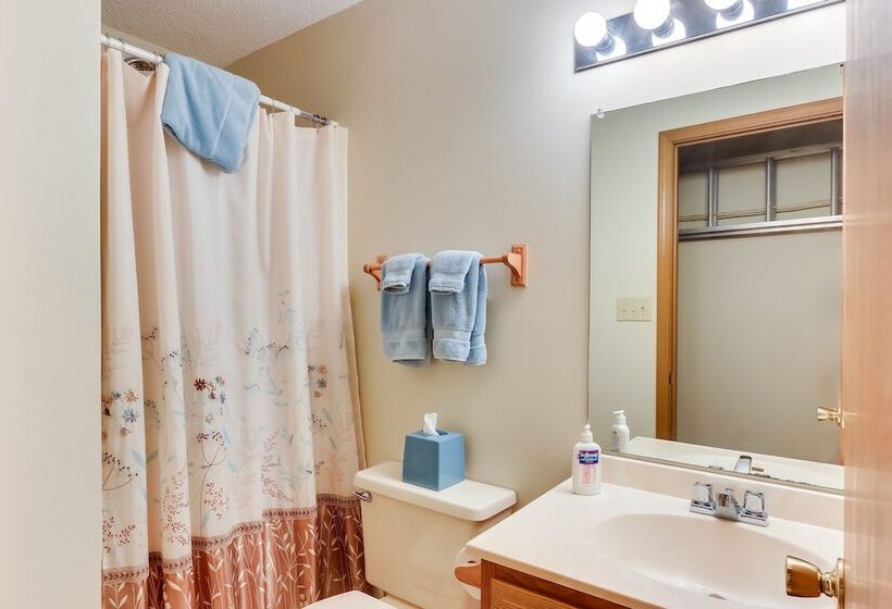 West Virginia Home W/ Deck On Golf Course