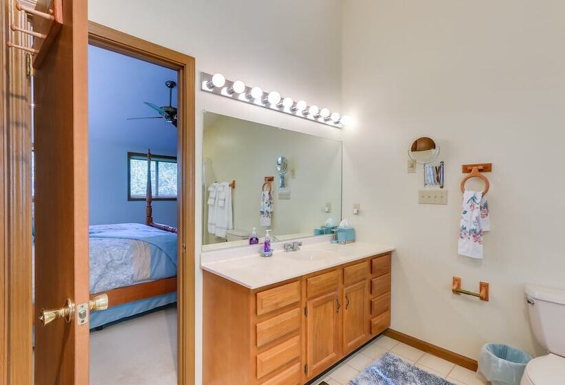 West Virginia Home W/ Deck On Golf Course