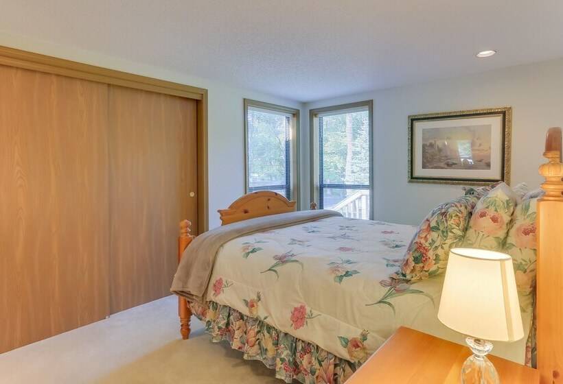 West Virginia Home W/ Deck On Golf Course