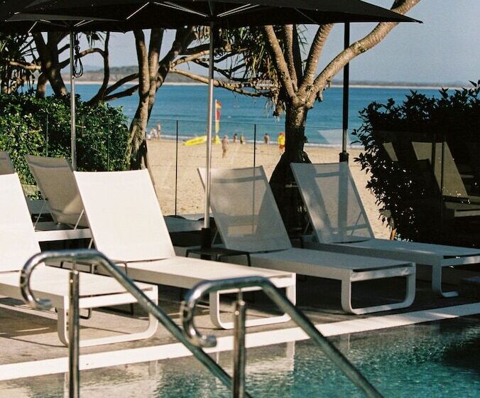 71 Hastings Street   Beachfront