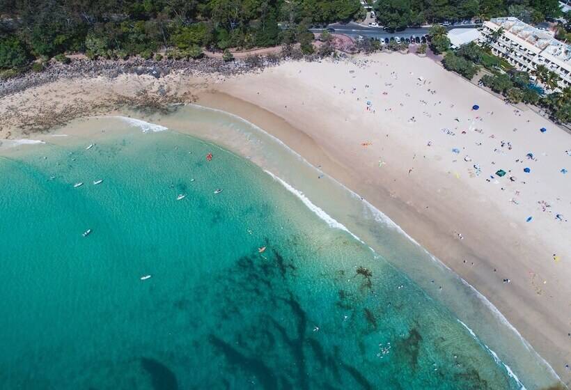 71 Hastings Street   Beachfront