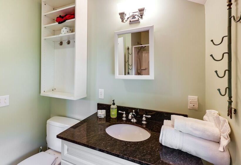 Acadia Home W/ Rooftop Deck   Close To Trails!