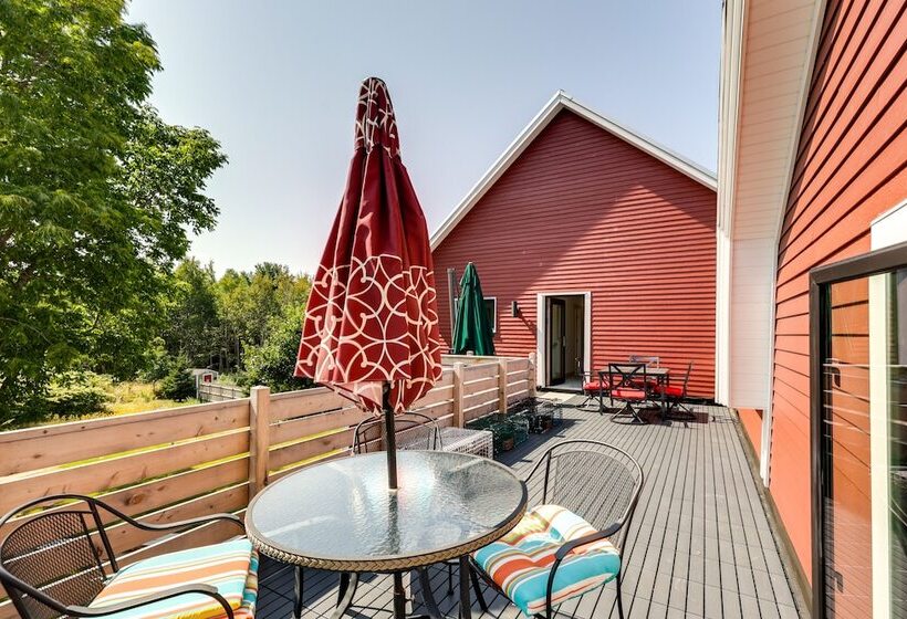 Acadia Home W/ Rooftop Deck   Close To Trails!