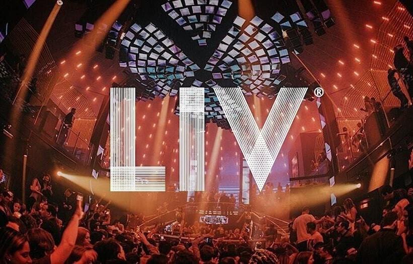 فندق صغير Russians  Ukrainians   Latinos   Female Dorms   Male Dorms   3 Miles To The Beach   Free Parking