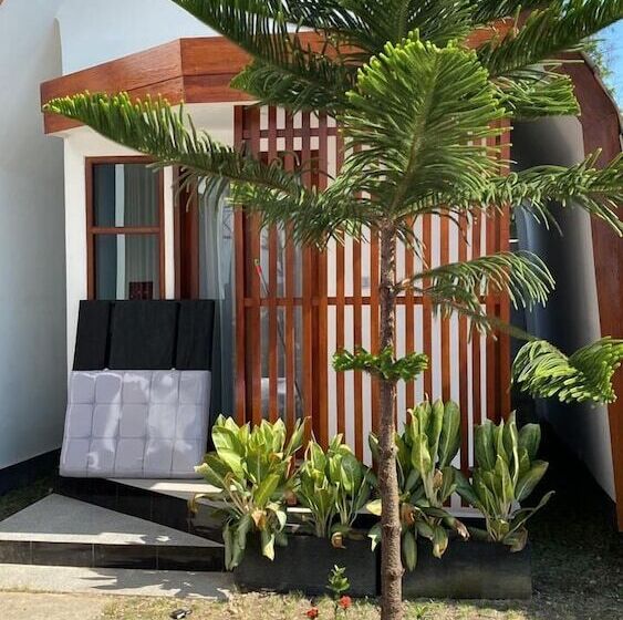 הוסטל Linobi Homestay