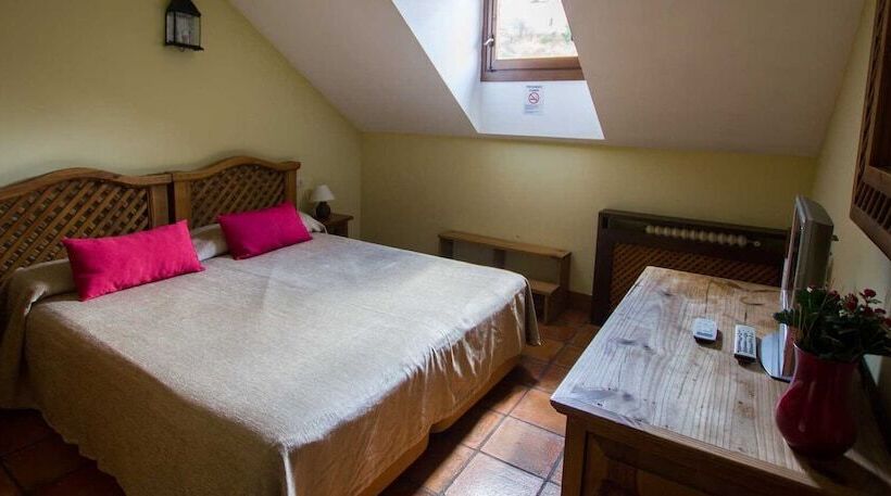 هاستل Posada Del Huécar