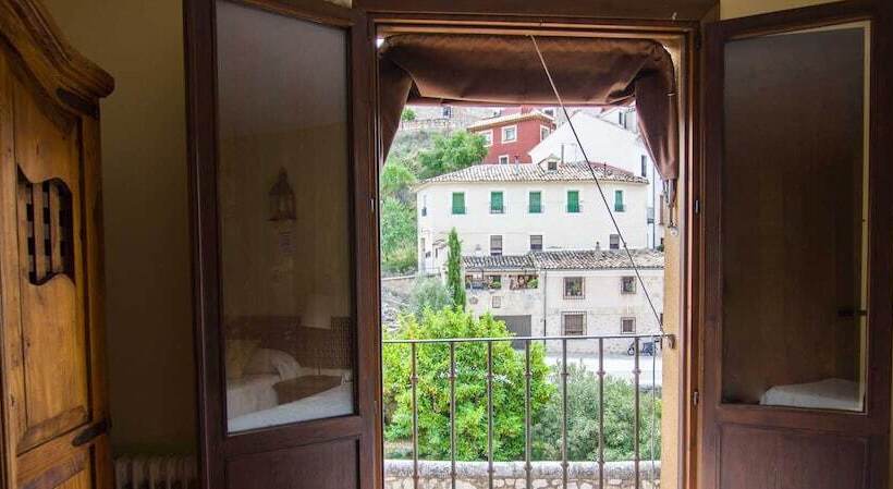 هاستل Posada Del Huécar