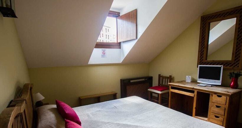 هاستل Posada Del Huécar