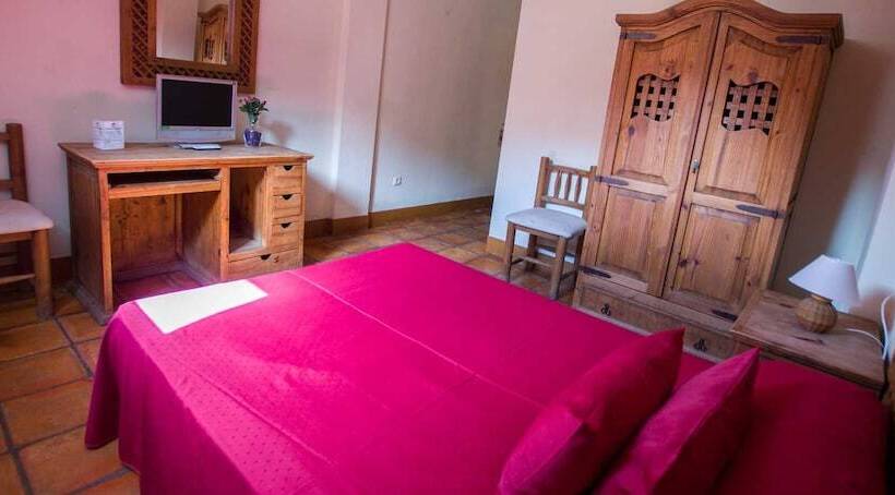 هاستل Posada Del Huécar