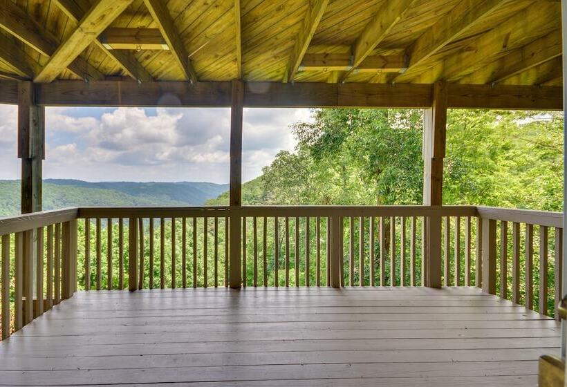 40 Acre Ararat Escape: On Site Trails & Mtn Views!