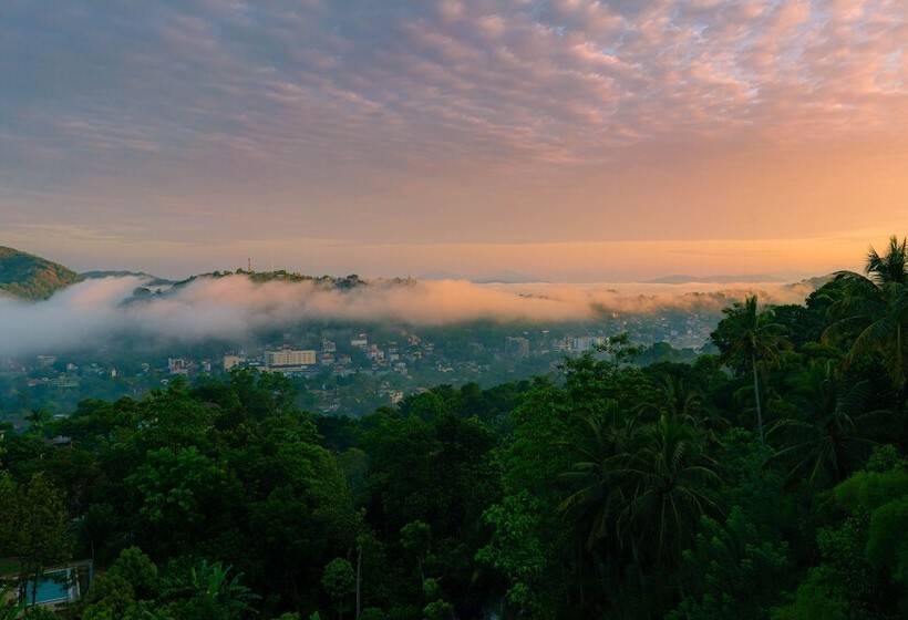 צימר Amandara Hills Kandy