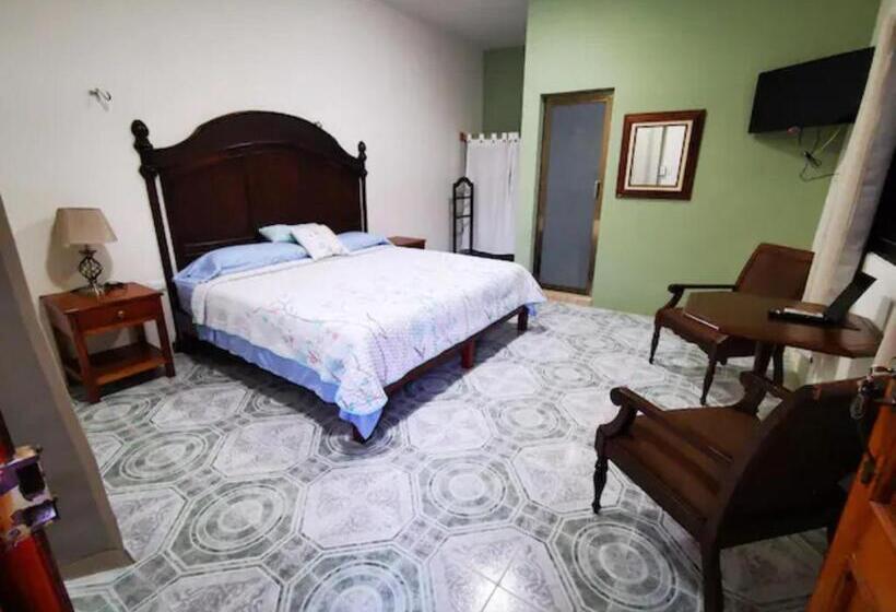 تختخواب و صبحانه Casa Xu´unan